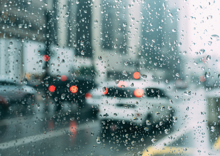 Alagamentos e enchentes: saiba como passar com seu carro sem prejuízos